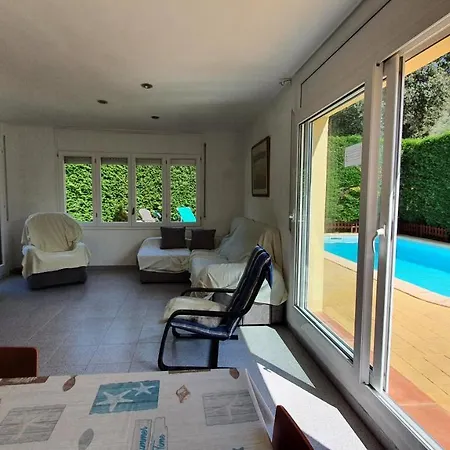Сasa de vacaciones Carles Piscina Pals